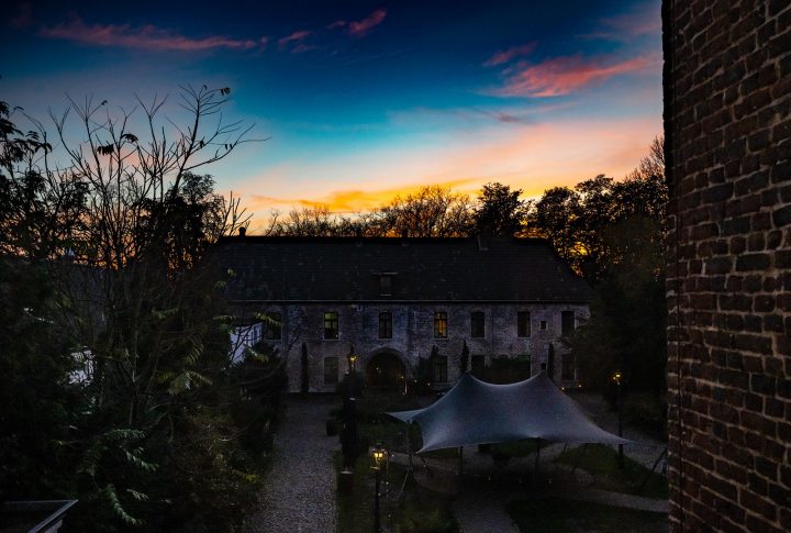 De binnenplaats van Kasteel De Berckt